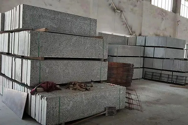 خط إنتاج ألواح الجدران الخرسانية الرغوية في مقاطعة Jiangxi، الصين