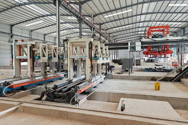 خط إنتاج كتل الخرسانة الرغوية المسامية في مقاطعة Guangdong - الصين